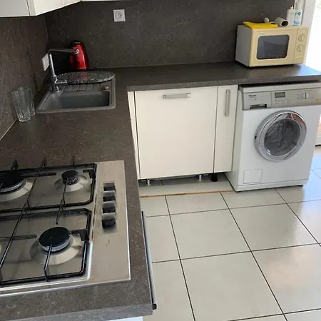 아파트 Appartement Mit Grosser Tero *